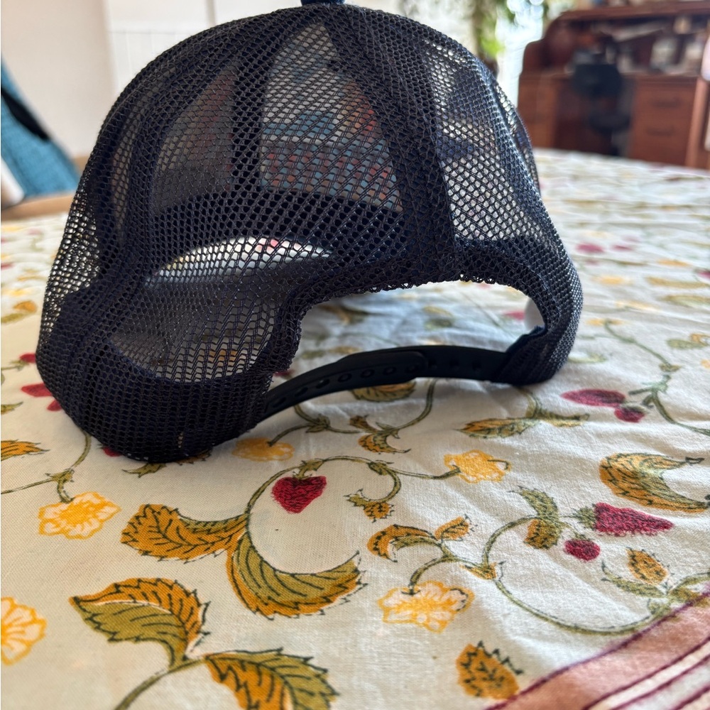 Weaver Leather Multicolor Geometric Pattern Hat - Picture 3 of 8